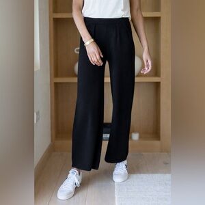 ST JOHN Santana Knit Straight Leg Pull On Pants Black Blue High Rise sz 12